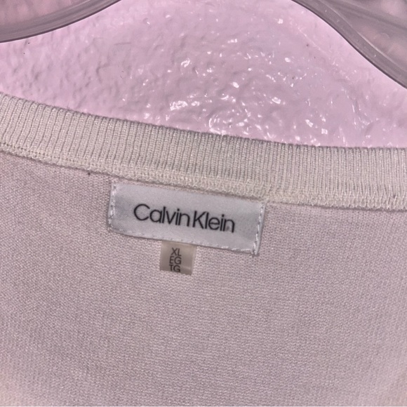 Calvin Klein Women’s XL Printed Sleeveless White and Gold Top - Picture 2 of 2